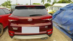 Hyundai Tucson Limited AWD 2017 Burgundy
