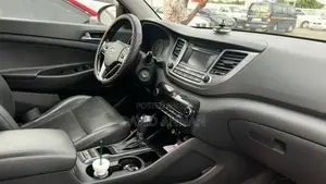 Hyundai Tucson Limited AWD 2017 Burgundy