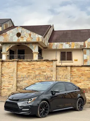 Toyota Corolla SE 2021 Black