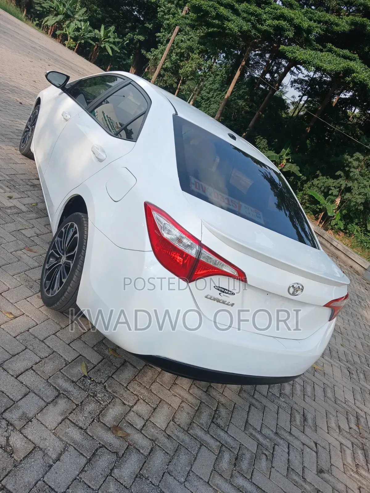 Toyota Corolla S 4dr Sedan (1.8L 4cyl CVT) 2016 White