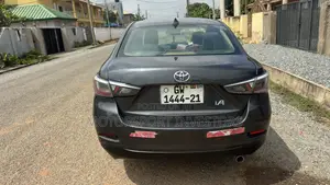 Toyota Yaris iA 1.5 FWD 2018 Gray