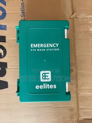 Longbow Emergency Eyewash Station (Wall Mount)