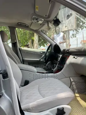 Mercedes-Benz C180 2005 Silver