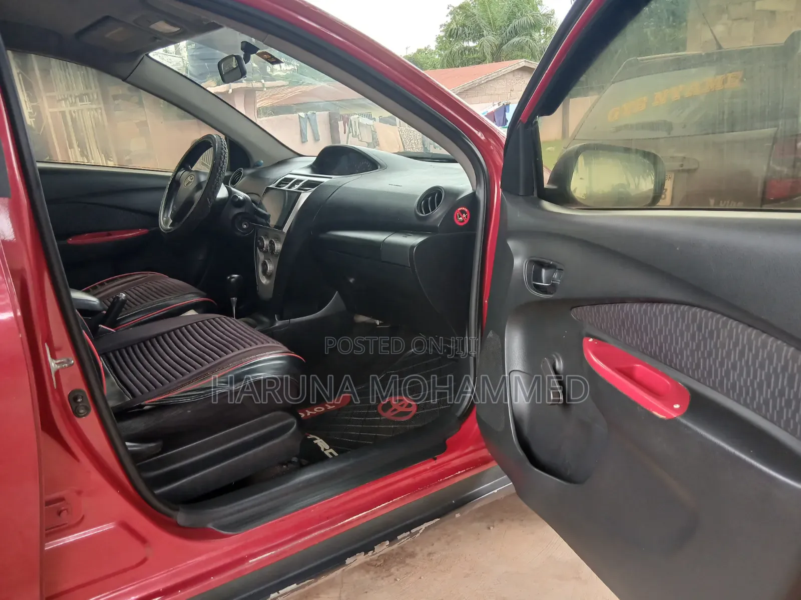 Toyota Yaris 2005 Red