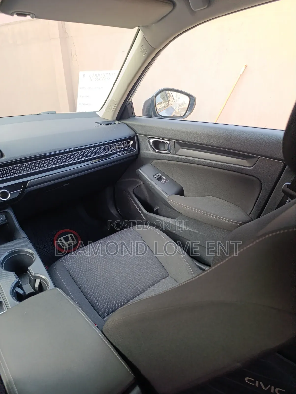 Honda Civic LX 2021 Silver