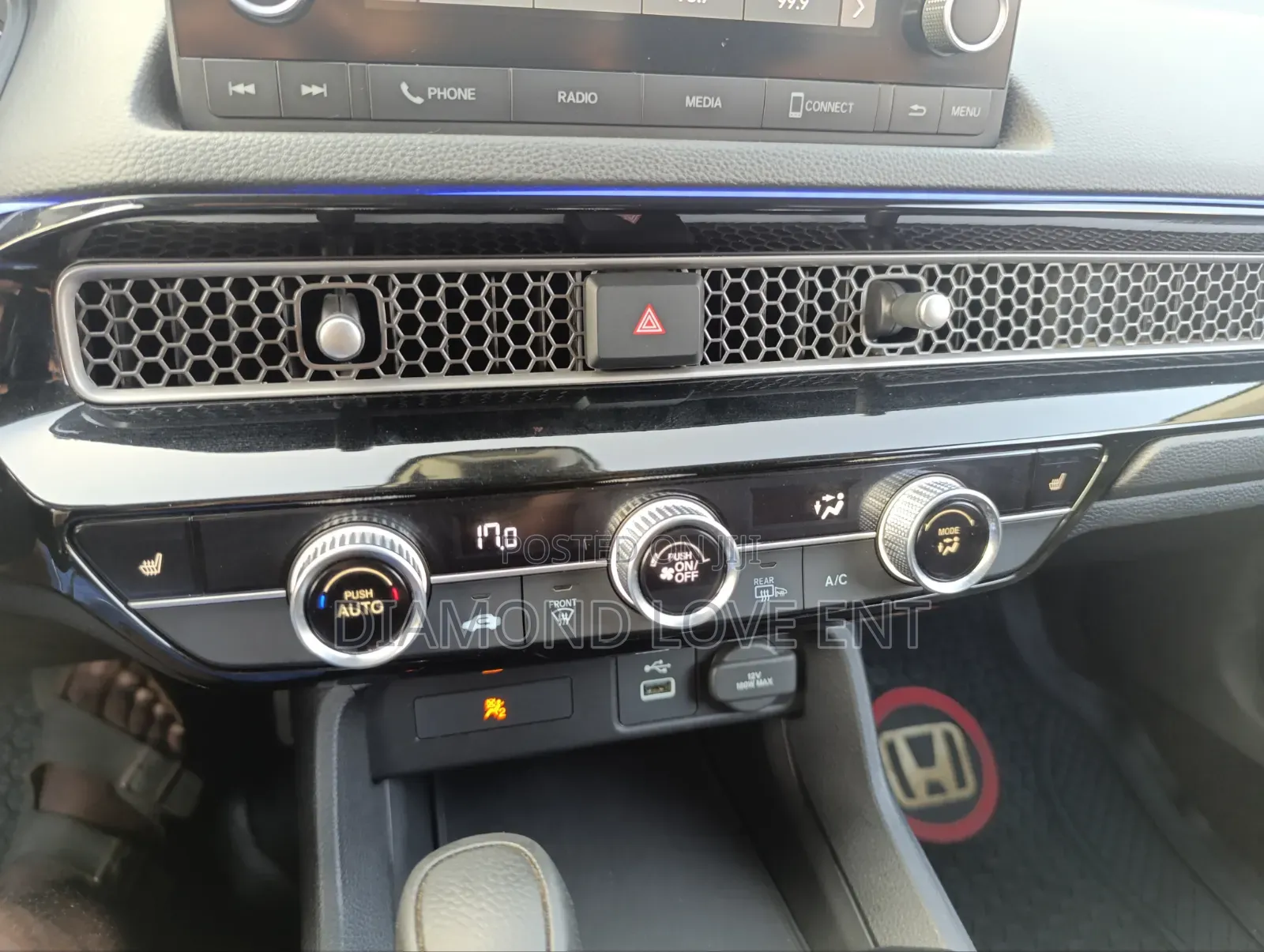 Honda Civic LX 2021 Silver