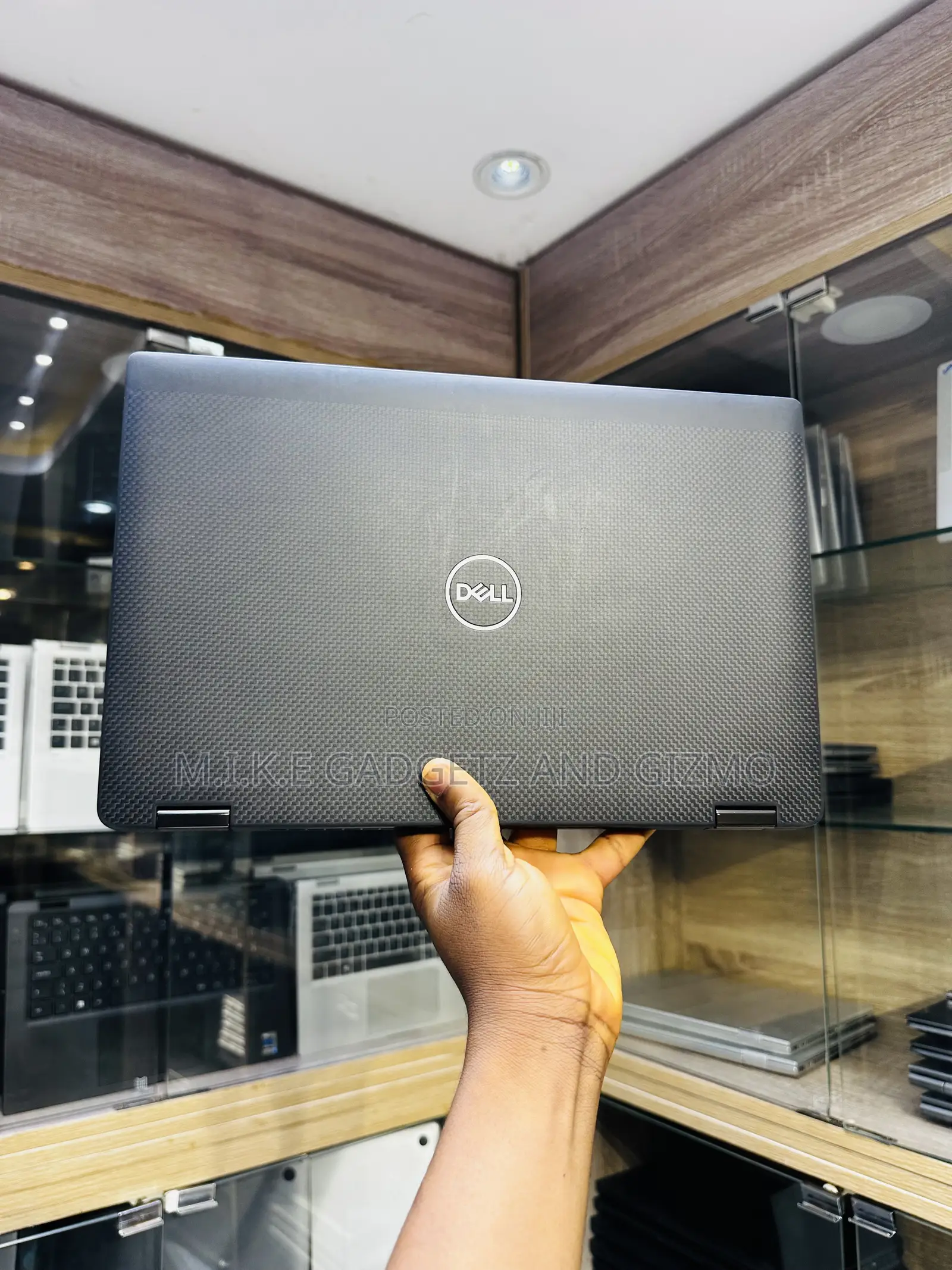 Laptop Dell Latitude 7410 16GB Intel Core i7 SSD 512GB