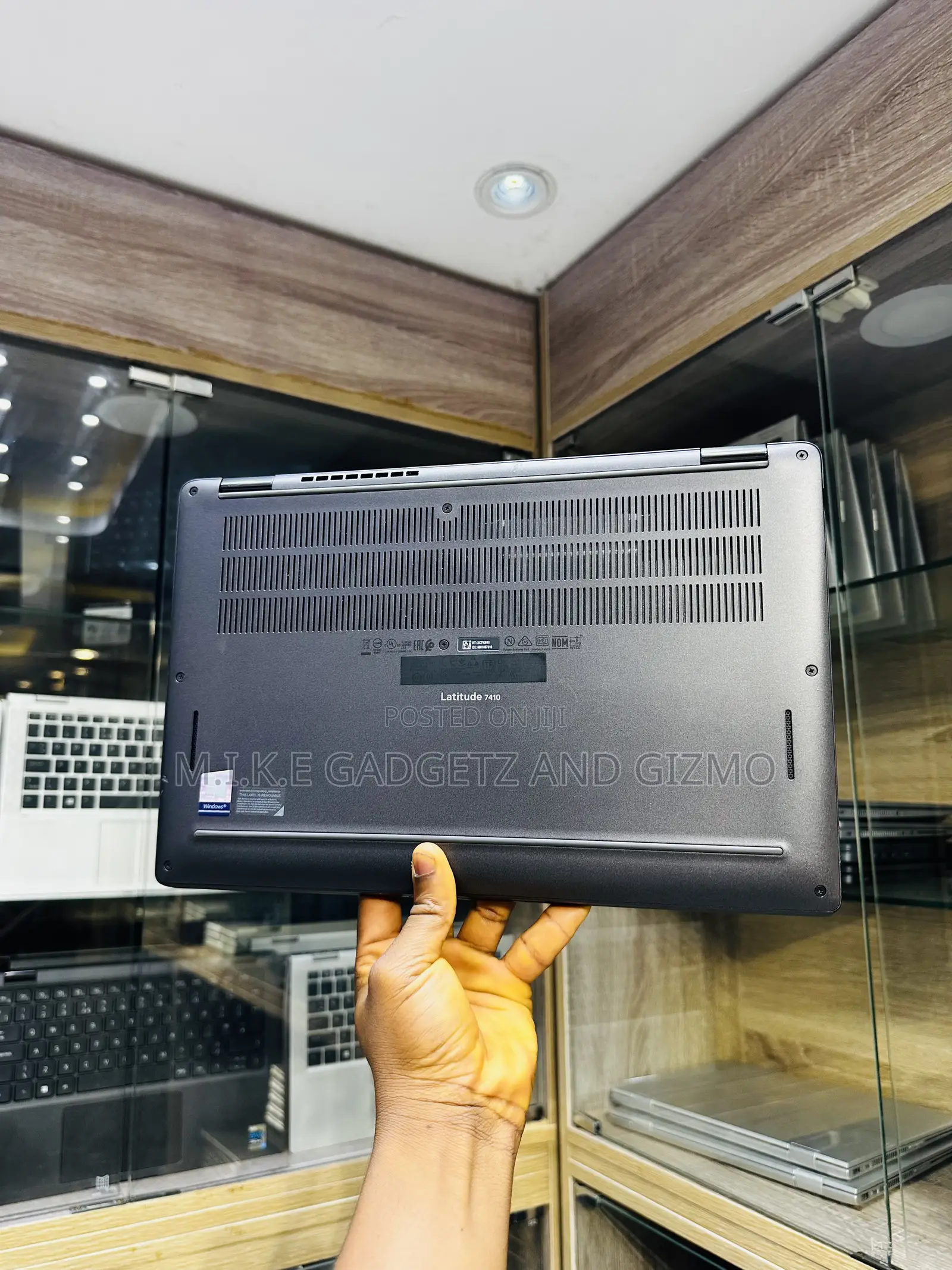 Laptop Dell Latitude 7410 16GB Intel Core i7 SSD 512GB