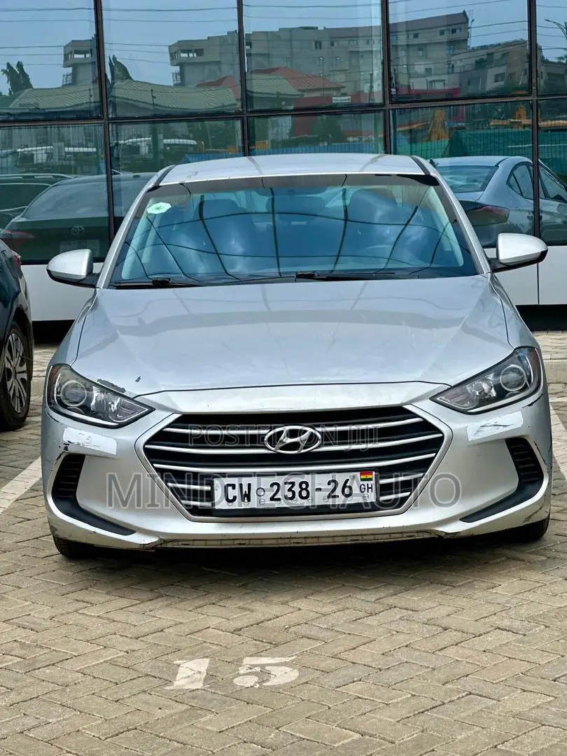 Hyundai Elantra Limited 2018 White