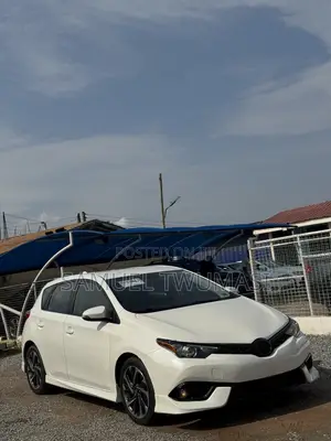 Toyota Corolla S 4dr Sedan (1.8L 4cyl CVT) 2016 White