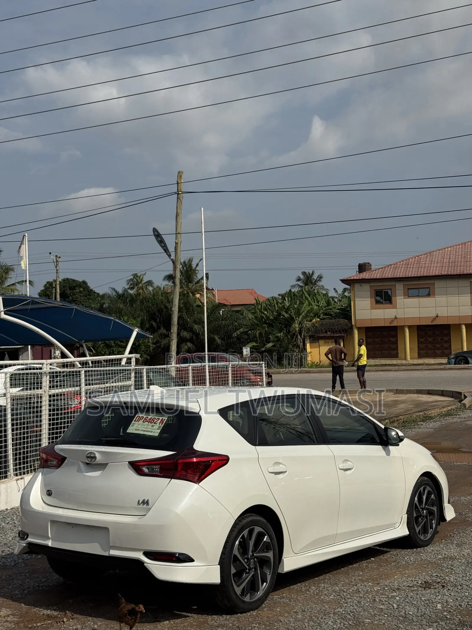 Toyota Corolla S 4dr Sedan (1.8L 4cyl CVT) 2016 White
