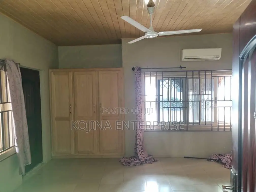 5bdrm House in Ahenema Kokoben, Kumasi Metropolitan for rent