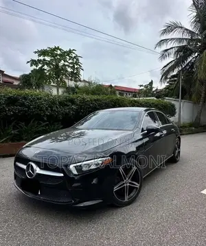 Mercedes-Benz A-Class 2022 Black