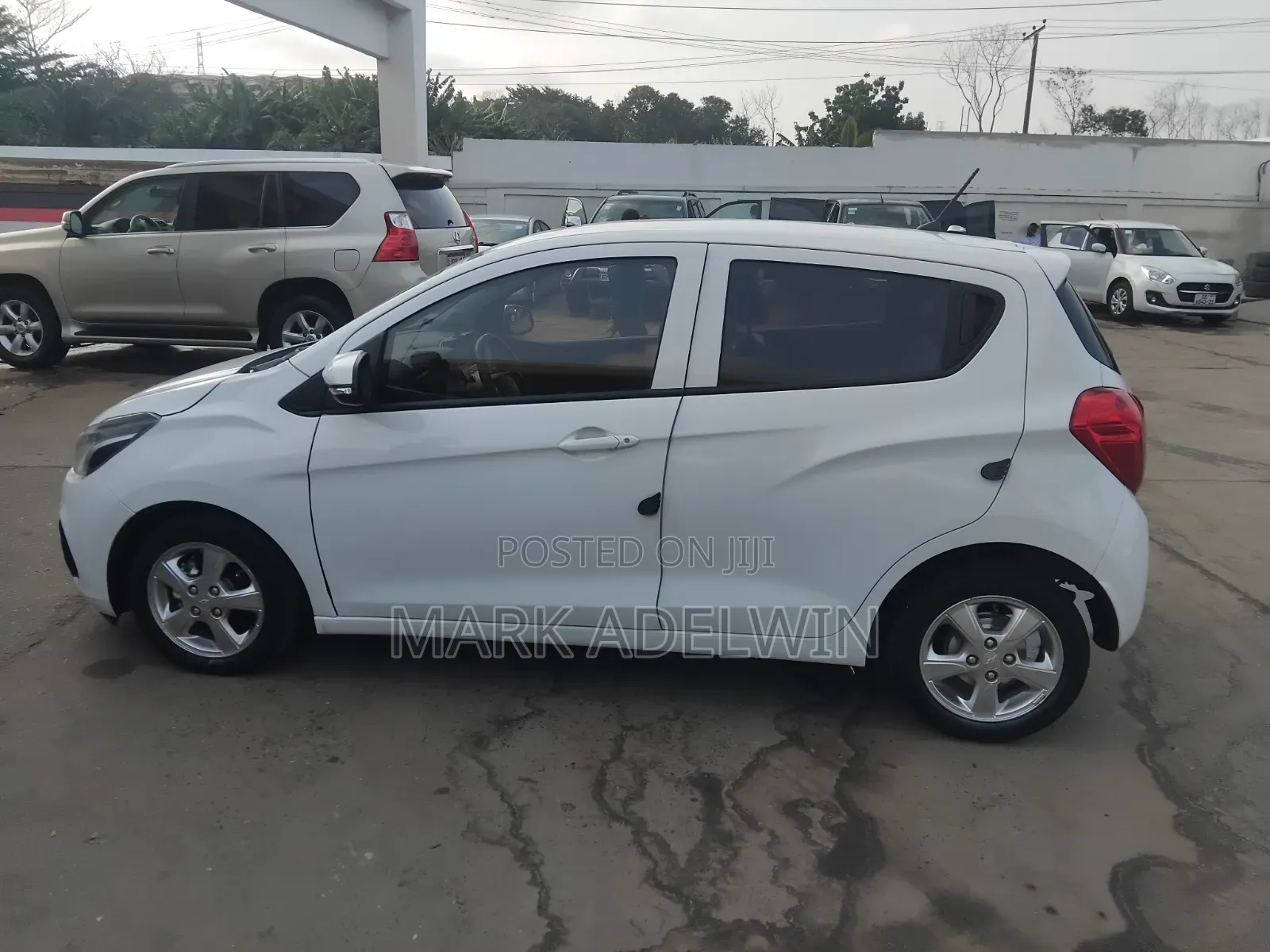 Chevrolet Spark 2015 White