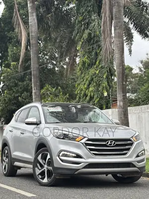 Hyundai Tucson 2018 Silver