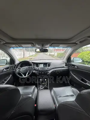 Hyundai Tucson 2018 Silver