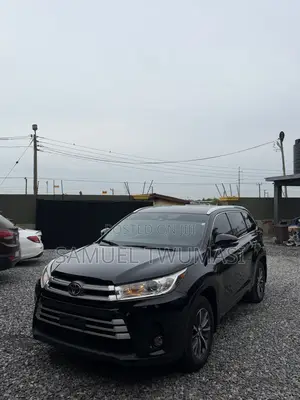 Toyota Highlander XLE 2019 Black