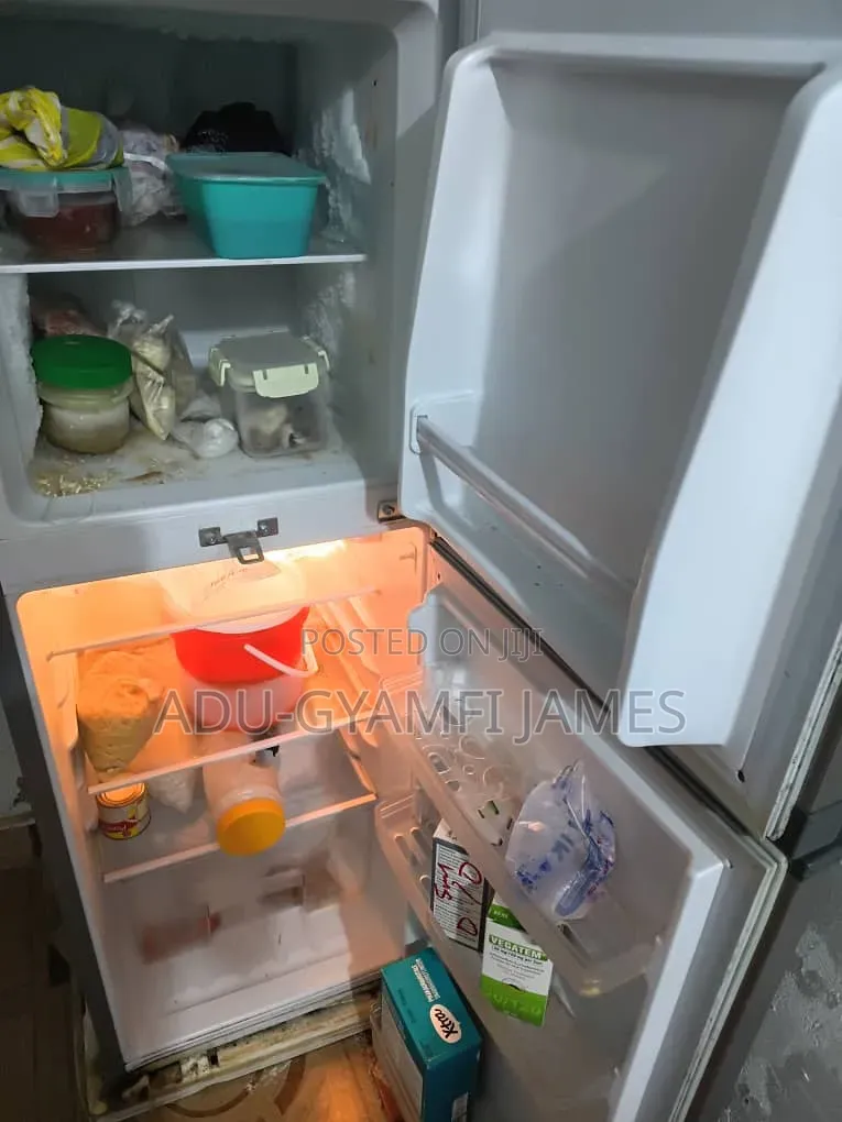 Vizio Fridge