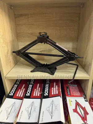 Brand New High Quality Scissor Jacks Available