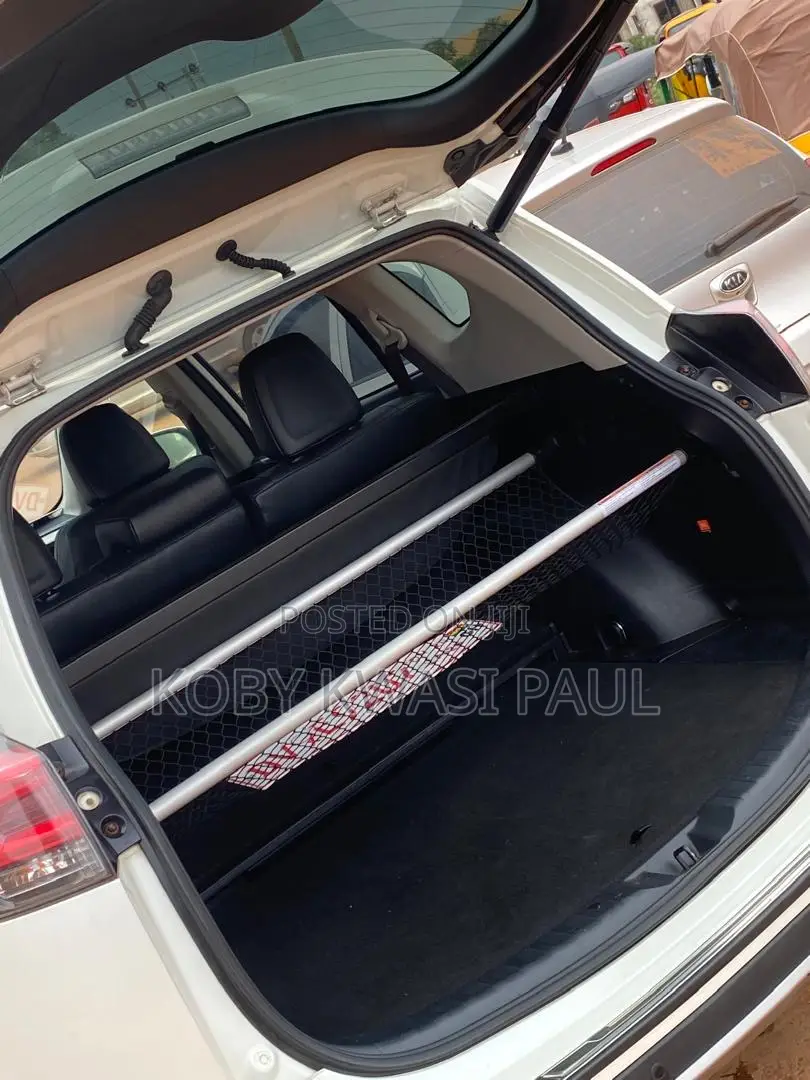 Toyota RAV4 Limited 4dr SUV AWD (2.5L 4cyl 6A) 2018 White