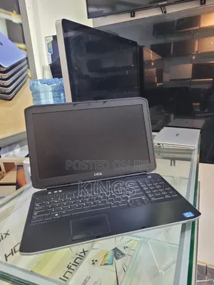 Laptop Dell Latitude E5530 6GB Intel Core i5 HDD 500GB