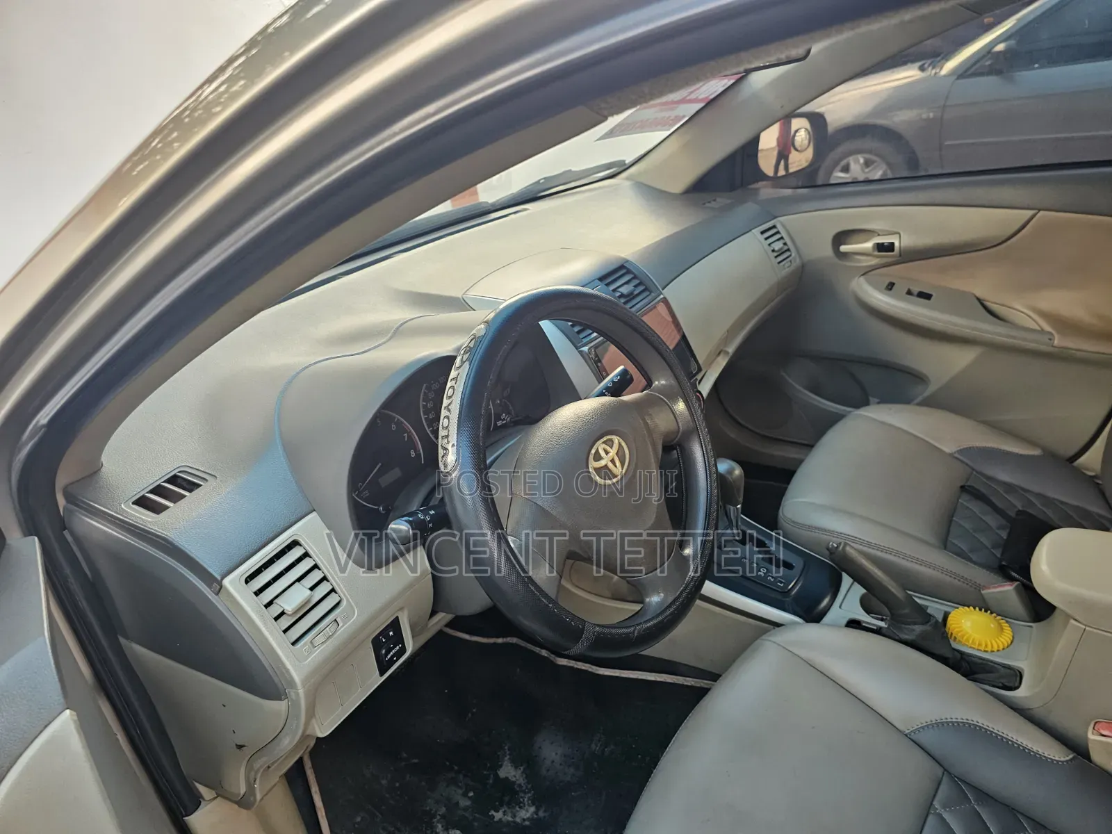 Toyota Corolla 2008 Gold