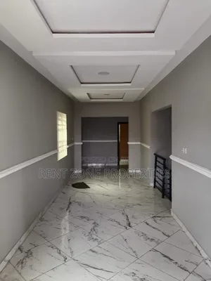 5bdrm Duplex in Ablekuma for rent