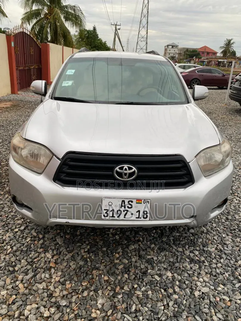 Toyota Highlander 2010 Silver