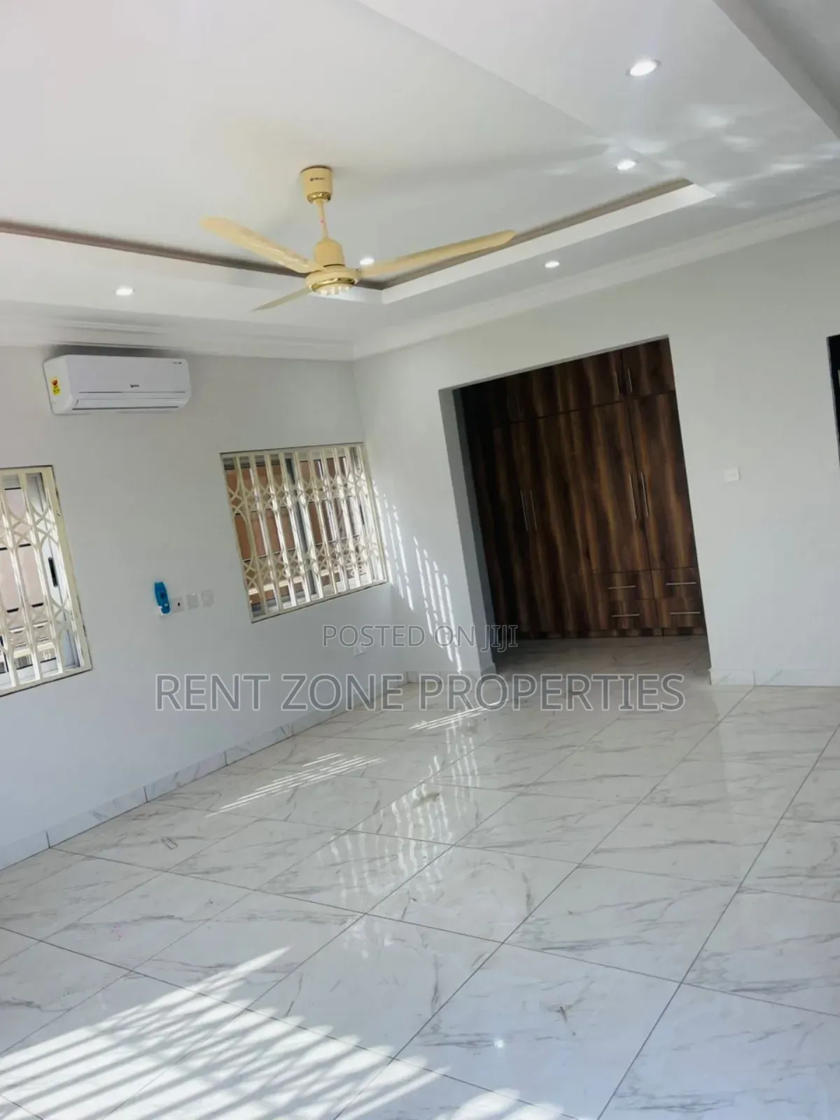 4bdrm Duplex in Amasaman for rent