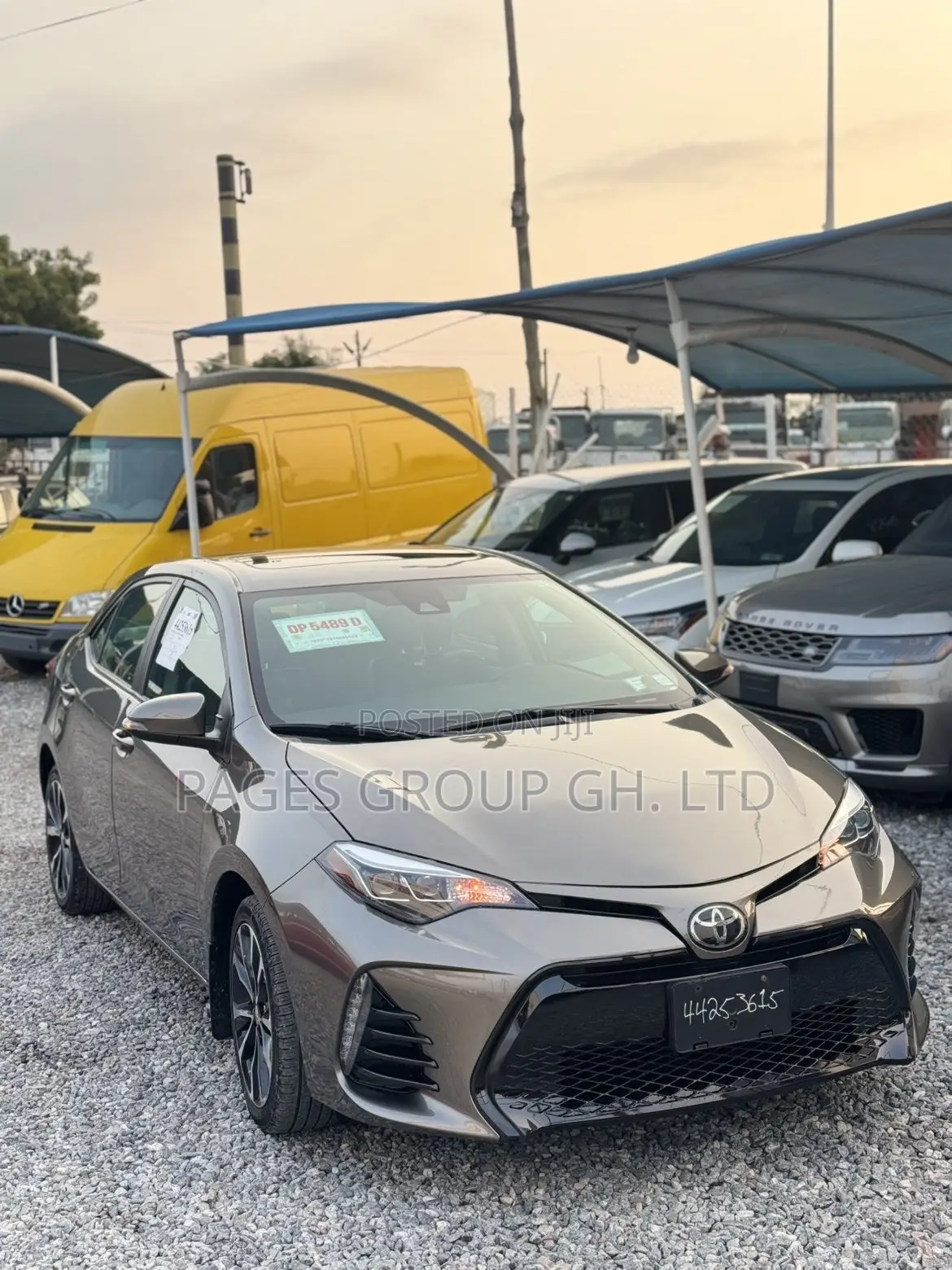 Toyota Corolla XSE (1.8L 4cyl 2A) 2019 Brown