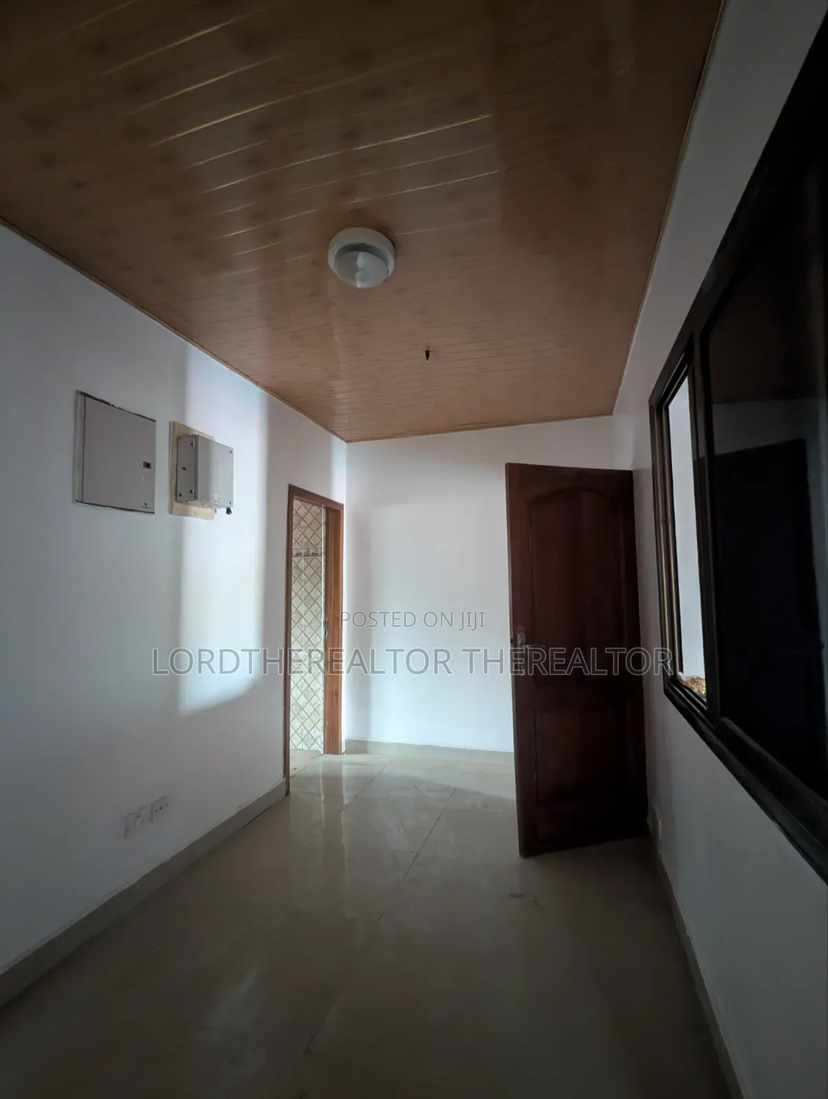 3bdrm Apartment in Pokuase for rent