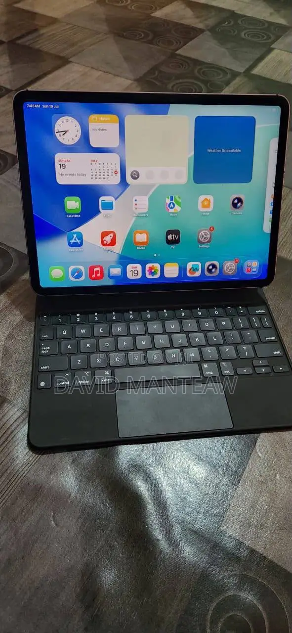 Apple iPad Pro 12.9 (2022) 256 GB Black