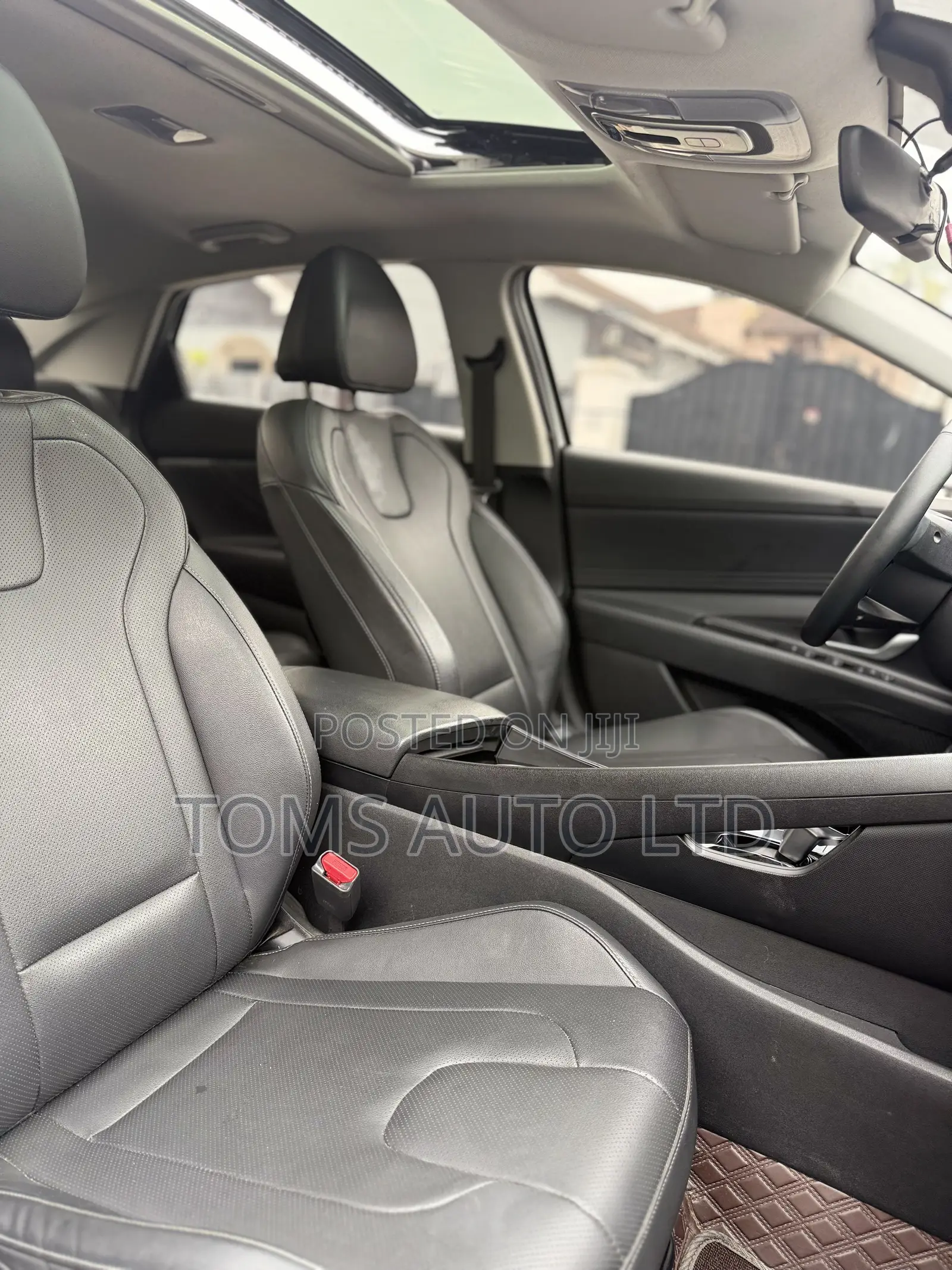 Hyundai Elantra Limited 2023 White