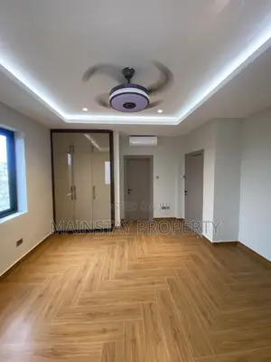 3bdrm Townhouse/Terrace in Mainstay Estates, Tseaddo for sale