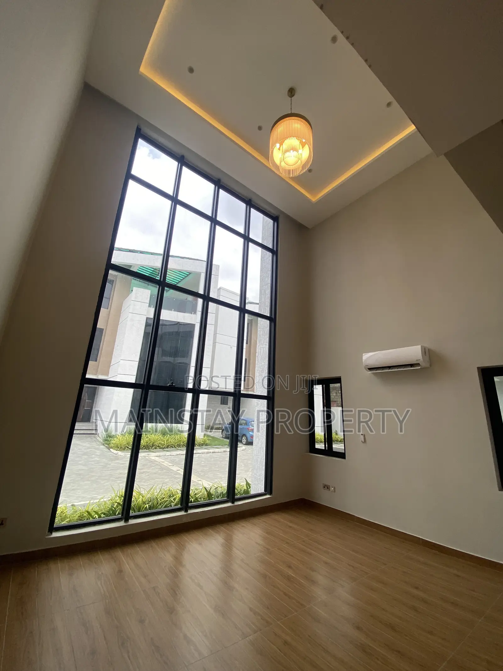 3bdrm Townhouse/Terrace in Mainstay Estates, Tseaddo for sale