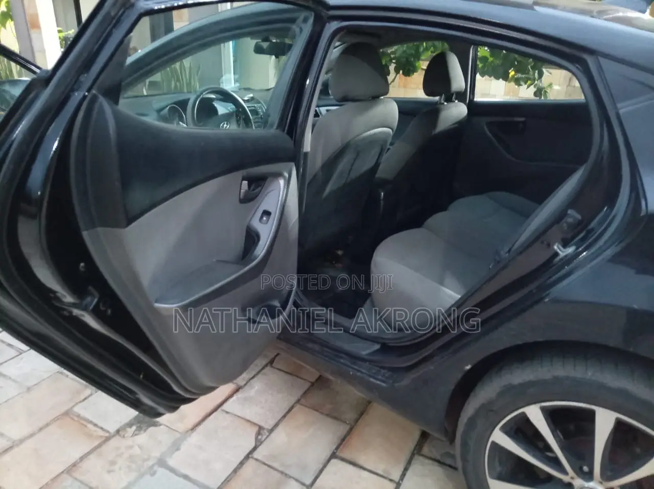 Hyundai Elantra 2013 Black