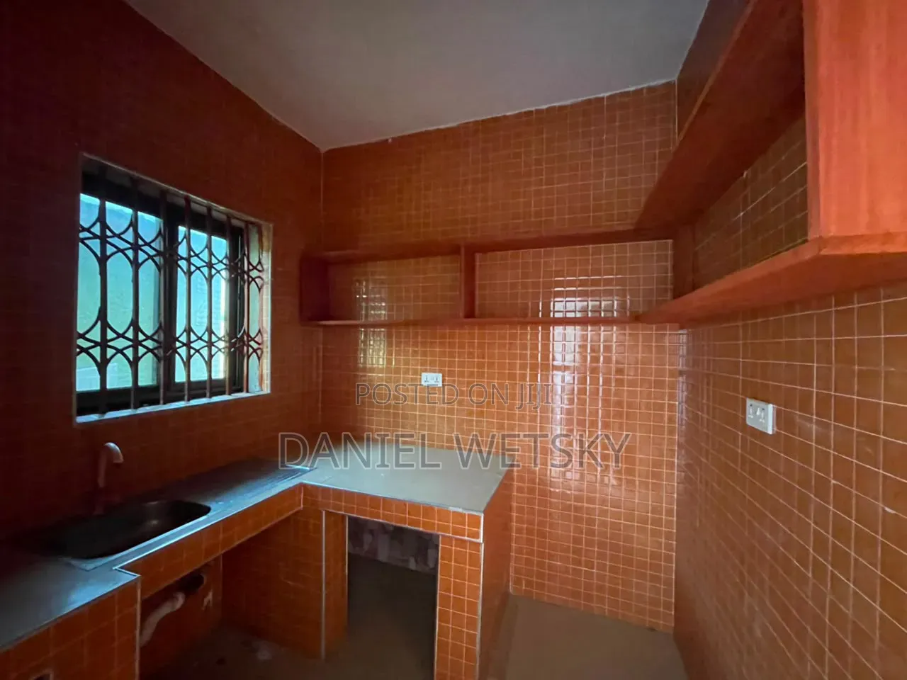1bdrm Apartment in Maame Nkrain, Pentecost for rent