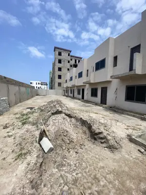 2bdrm Townhouse/Terrace in Mainstay Estates, Tseaddo for sale