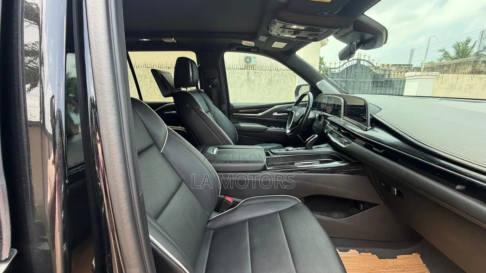 Cadillac Escalade 2021 Black