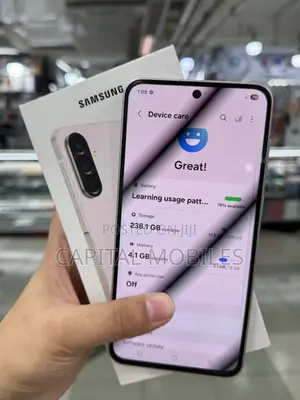 New Samsung Galaxy A56 256 GB Gold
