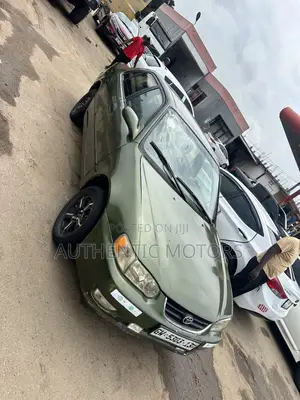 Toyota Corolla 2002 Green
