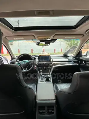 Honda Accord Touring 2018 White