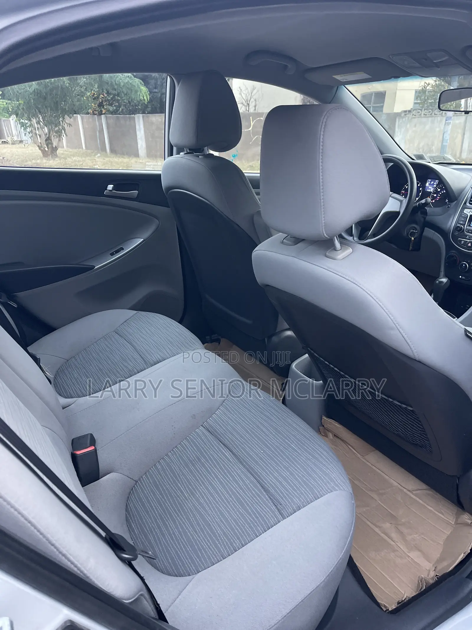 Hyundai Accent GLS 4dr Sedan (1.6L 4cyl 6M) 2015 Silver