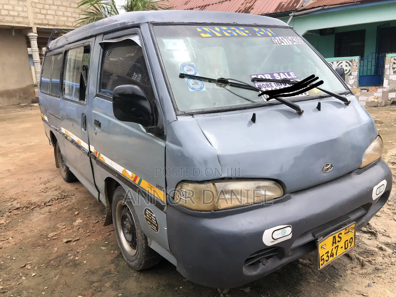 Hyundai H-100 1999 Grey