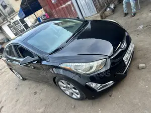 Hyundai Elantra Limited Sedan FWD (1.8L 4cyl 6A) 2013 Black