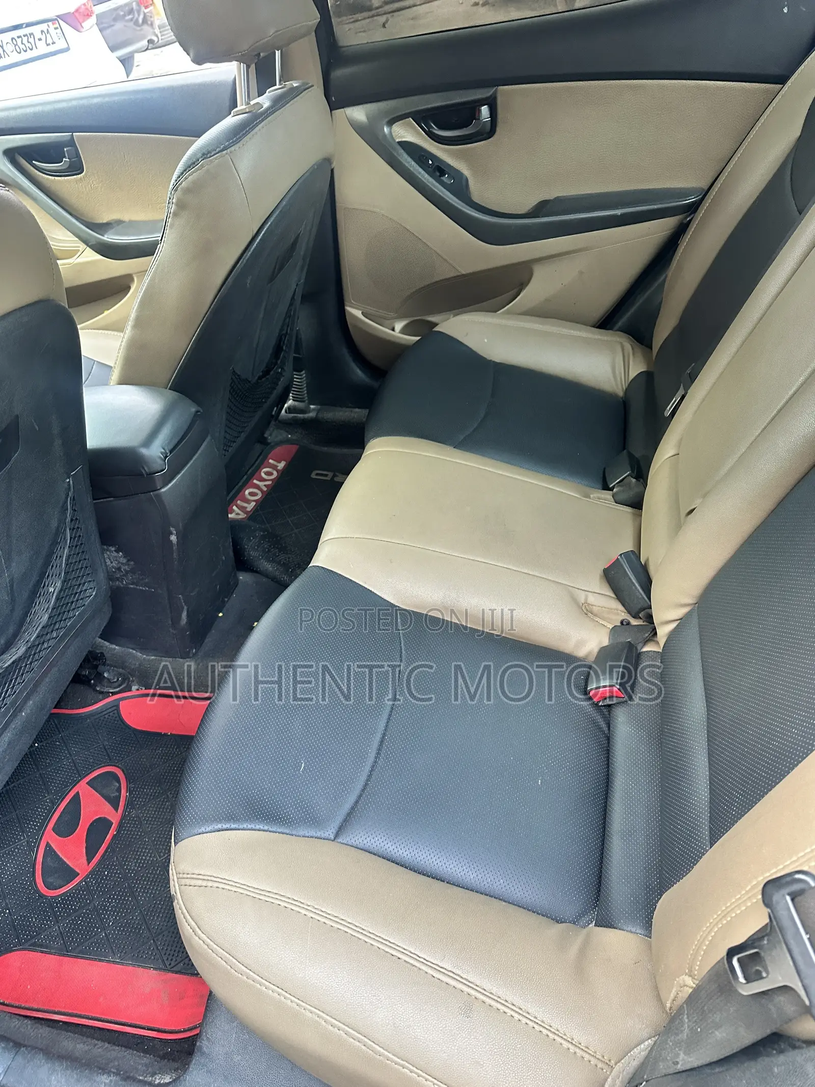 Hyundai Elantra Limited Sedan FWD (1.8L 4cyl 6A) 2013 Black