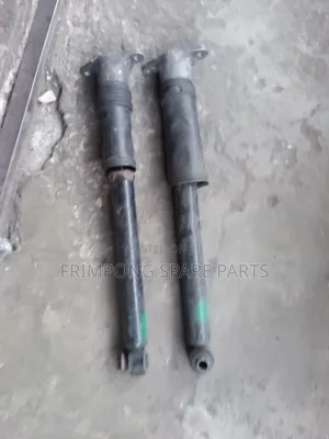 Hyundai Genesis 2014 Back Shocks Absorbers