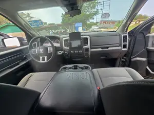 RAM 1500 2021 Green