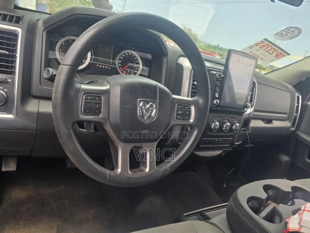 RAM 1500 2021 Green