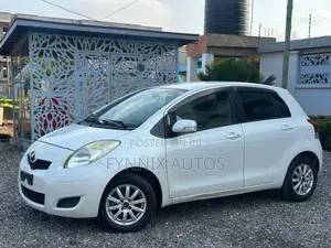 Toyota Vitz 1.5 FWD 3dr 2010 White
